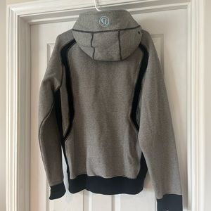 Men’s Lululemon full zip sweatshirt
